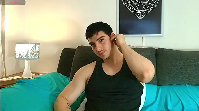 thomyafar online show from September 11, 2025, 2:22 am