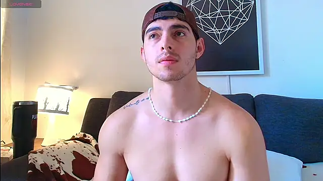 thomyafar online show from December 4, 2025, 6:49 pm