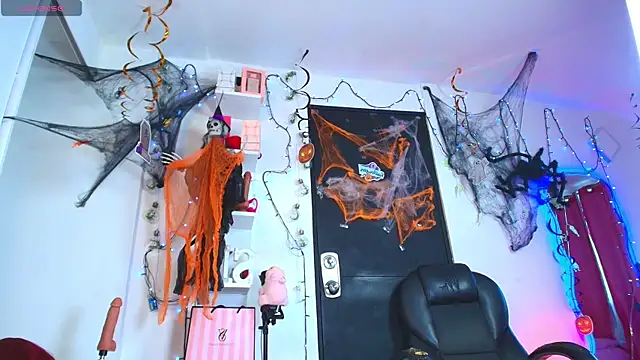 samantha pagniini online show from October 15, 2025, 8:20 pm