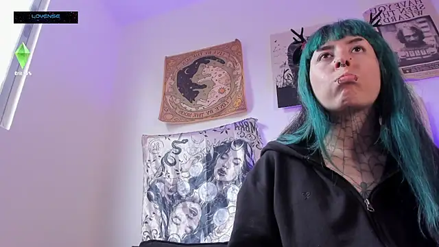 Hisato111 online show from December 5, 2025, 2:03 pm