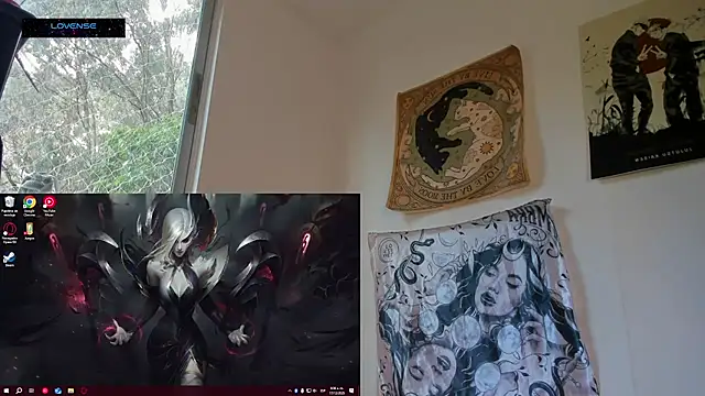 Hisato111 online show from December 17, 2025, 1:39 pm