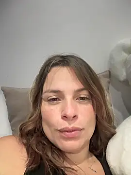 gynna kimera online show from October 23, 2025, 3:17 am