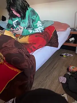 Tightassslut18 online show from February 23, 2025, 7:55 am