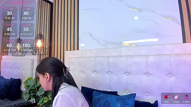 Snapshot of Madyson18 chatting on February 27, 2026, 11:32 am Madyson18 online show from February 27, 2026, 11:32 am