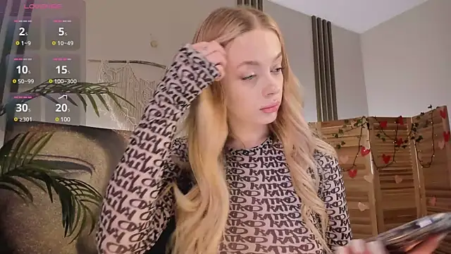 may shy  online show from February 24, 2025, 10:25 pm