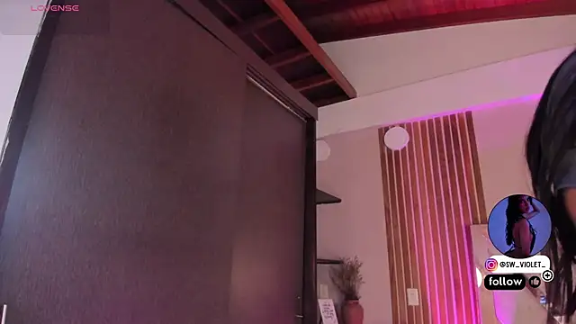 sweetviolet   online show from March 30, 2026, 12:28 pm