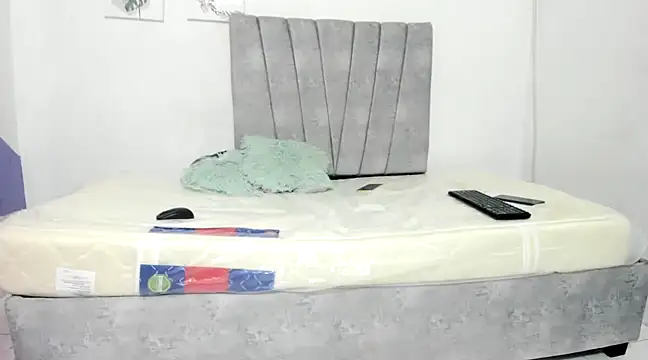 Snapshot of Luna__ho chatting on March 9, 2025, 9:57 am Luna  ho online show from March 9, 2025, 9:57 am