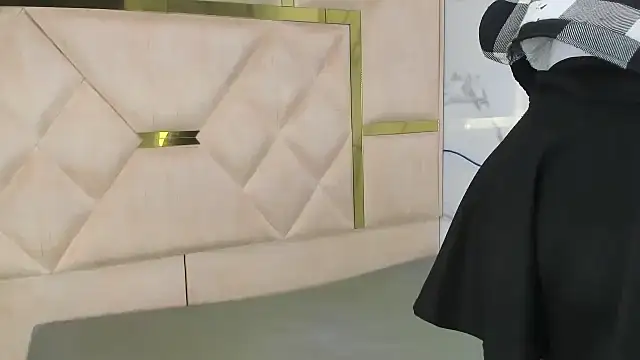 Kendall 6669 online show from October 28, 2025, 1:03 pm