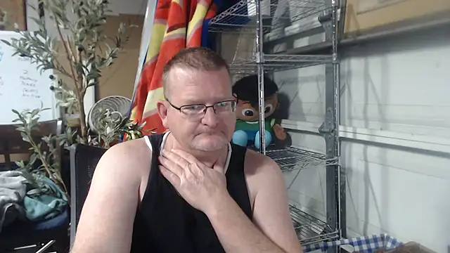 Randomoldguy615 online show from March 15, 2025, 6:32 pm