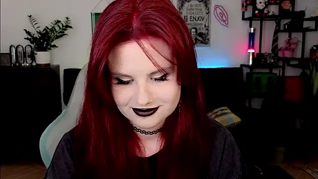 Della Ideal online show from March 1, 2026, 6:54 pm