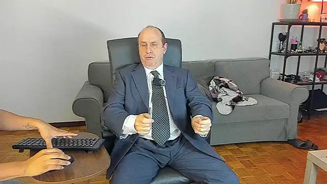 masterboy50 online show from November 7, 2025, 8:09 pm