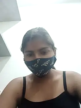 Snapshot of heena-3678 chatting on March 14, 2025, 4:40 pm heena-3678 online show from March 14, 2025, 4:40 pm