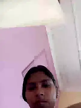 Snapshot of heena-3678 chatting on May 10, 2026, 5:34 am heena-3678 online show from May 10, 2026, 5:34 am