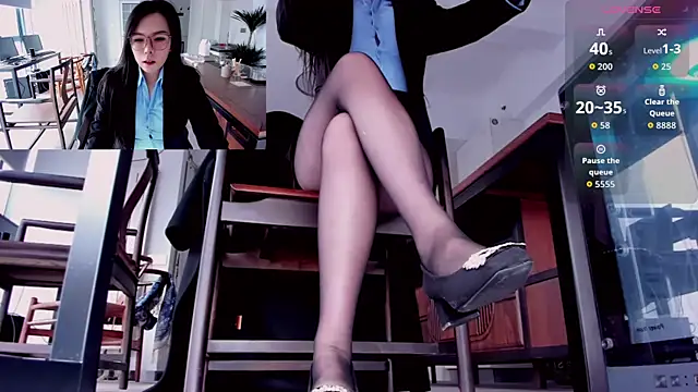 xixiya888 online show from November 23, 2025, 1:05 am