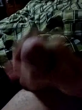 Snapshot of surfacespurt54 chatting on March 1, 2025, 8:21 pm surfacespurt54 online show from March 1, 2025, 8:21 pm