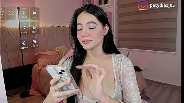 MiiaParker6972 online show from March 2, 2026, 12:35 am