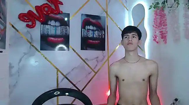 KING OFF BOYS online show from March 11, 2025, 8:30 am