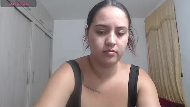 Anthonela Queen online show from October 15, 2025, 12:11 am