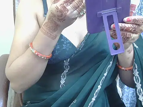 Lovely Manvi online show from October 11, 2025, 12:04 pm