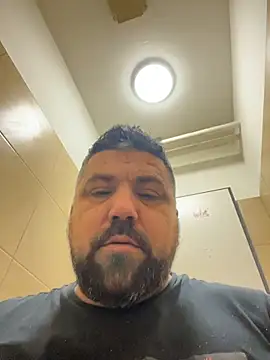 Alexander18edd online show from February 13, 2026, 1:29 pm