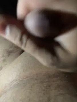 Snapshot of Momo0-9 chatting on November 24, 2025, 10:42 pm Momo0-9 online show from November 24, 2025, 10:42 pm