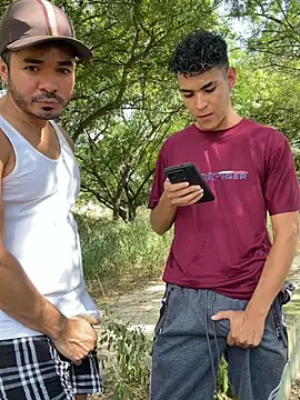 twinks 28 online show from November 14, 2025, 6:39 pm