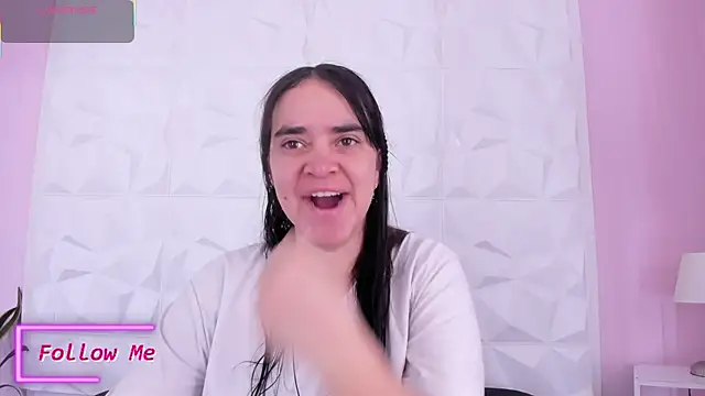 Valeriagomez  online show from November 30, 2025, 12:20 pm