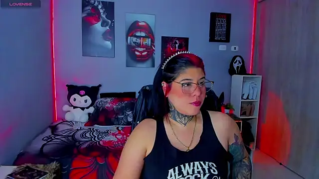 Veronika metal online show from November 5, 2025, 7:52 am