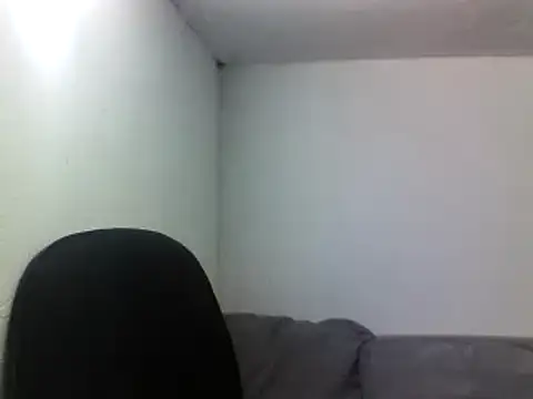 Escarcha-blue online show from February 28, 2025, 6:20 pm