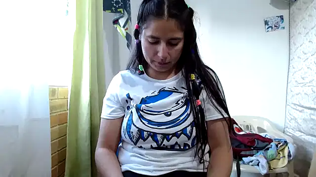 Escarcha-blue online show from November 1, 2025, 11:12 am