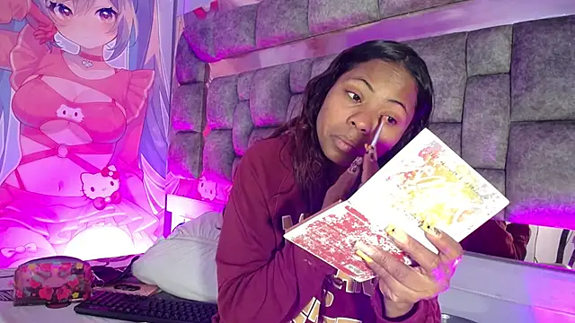 Agata Grubisic online show from November 12, 2025, 3:40 am