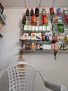 roxanasexy2025 online show from February 8, 2026, 3:37 pm