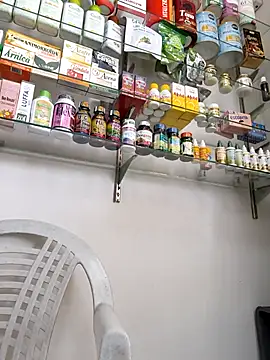 roxanasexy2025 online show from March 21, 2026, 3:15 pm