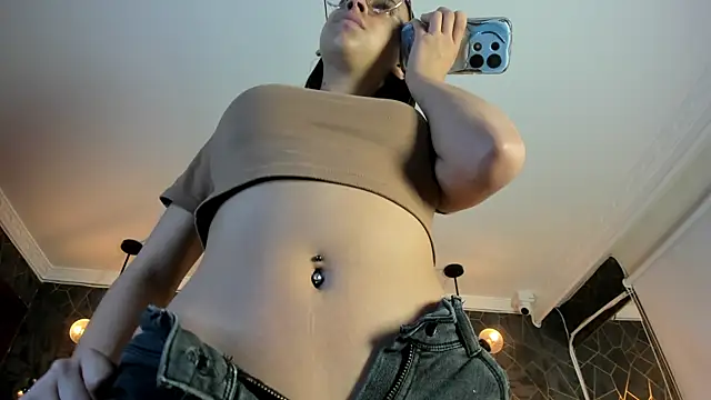 Snapshot of zephyra-angels chatting on October 4, 2025, 4:10 am zephyra-angels online show from October 4, 2025, 4:10 am