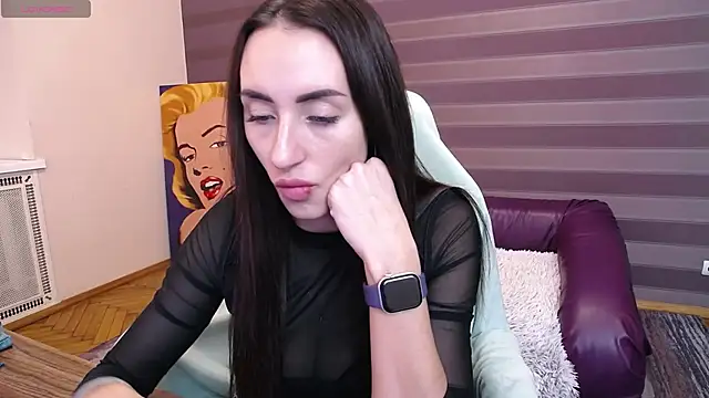 JenniferStone online show from December 4, 2025, 8:45 am