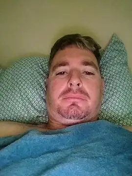 Snapshot of yoslan chatting on March 1, 2026, 11:12 am yoslan online show from March 1, 2026, 11:12 am