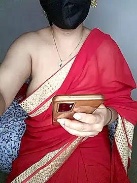 Snapshot of neha_rohan12 chatting on March 13, 2025, 9:37 pm neha rohan12 online show from March 13, 2025, 9:37 pm