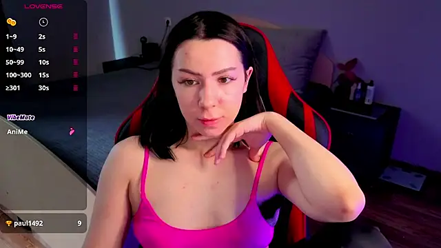 meganluss online show from April 13, 2026, 6:19 am