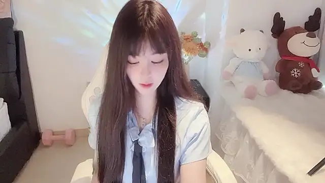 Milla-z online show from September 9, 2025, 4:23 am