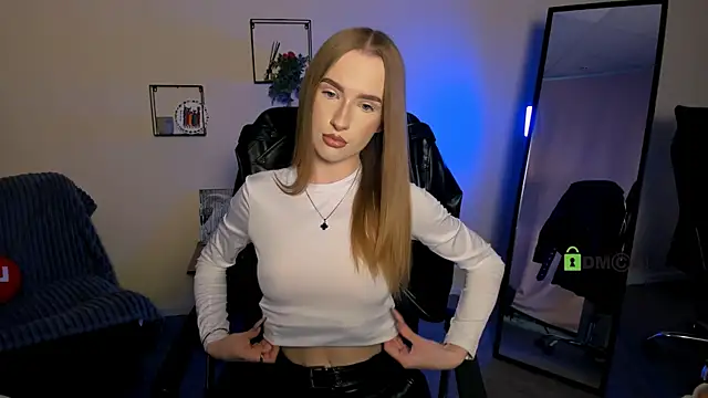 doll vey online show from September 26, 2025, 7:29 pm