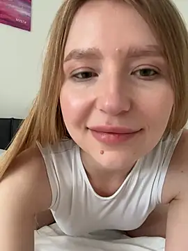 EvaBrooklyn online show from March 2, 2025, 2:32 pm