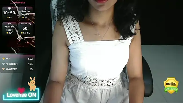 fullmoan online show from October 24, 2025, 8:05 pm