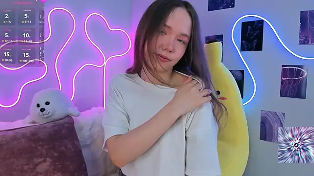 Dreamy Polly online show from March 13, 2025, 7:06 pm