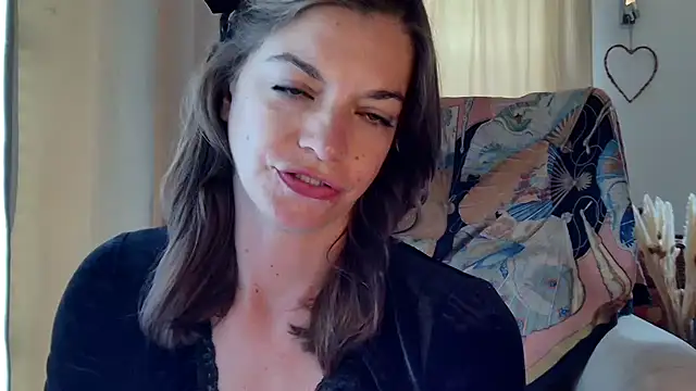 Rosemarie Blu online show from June 7, 2026, 9:46 am
