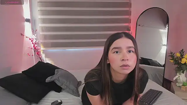 sweet obsession   online show from September 30, 2025, 8:03 pm