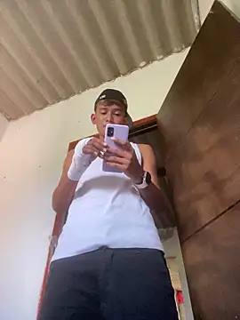 Babyalienqm online show from March 14, 2026, 7:08 pm