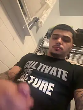 papiVilla23 online show from September 27, 2025, 4:39 am