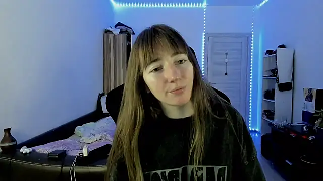 bekkawell online show from November 4, 2025, 3:11 pm