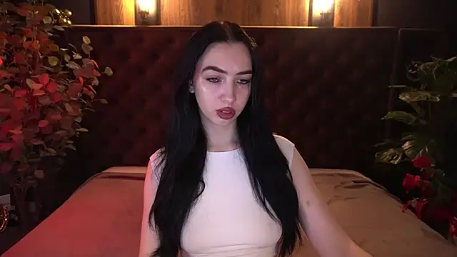 WildKittenX  online show from April 9, 2026, 5:40 am