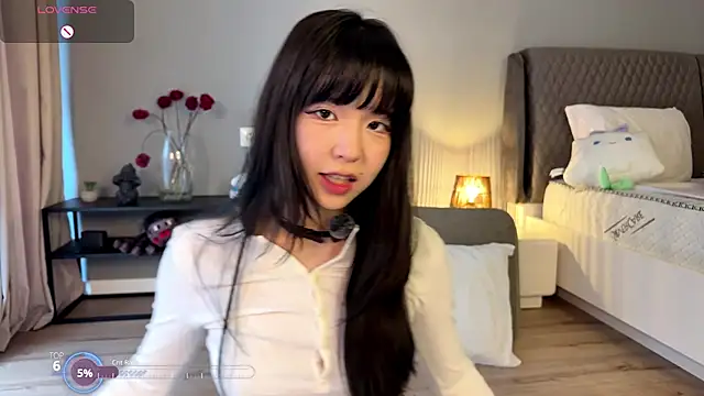 Snapshot of melana_love chatting on December 21, 2025, 8:32 am melana love online show from December 21, 2025, 8:32 am